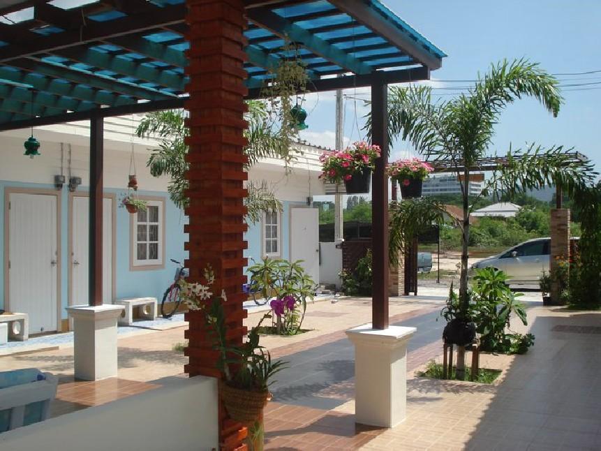 Baan Lom Talay Hotel Hua Hin Exterior photo
