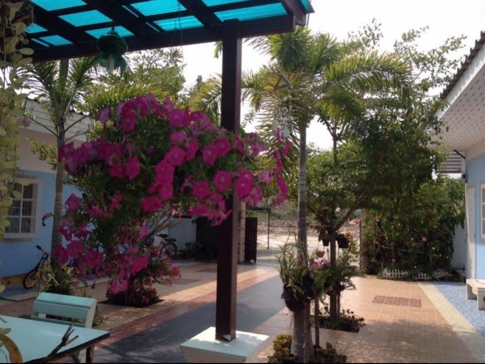 Baan Lom Talay Hotel Hua Hin Exterior photo