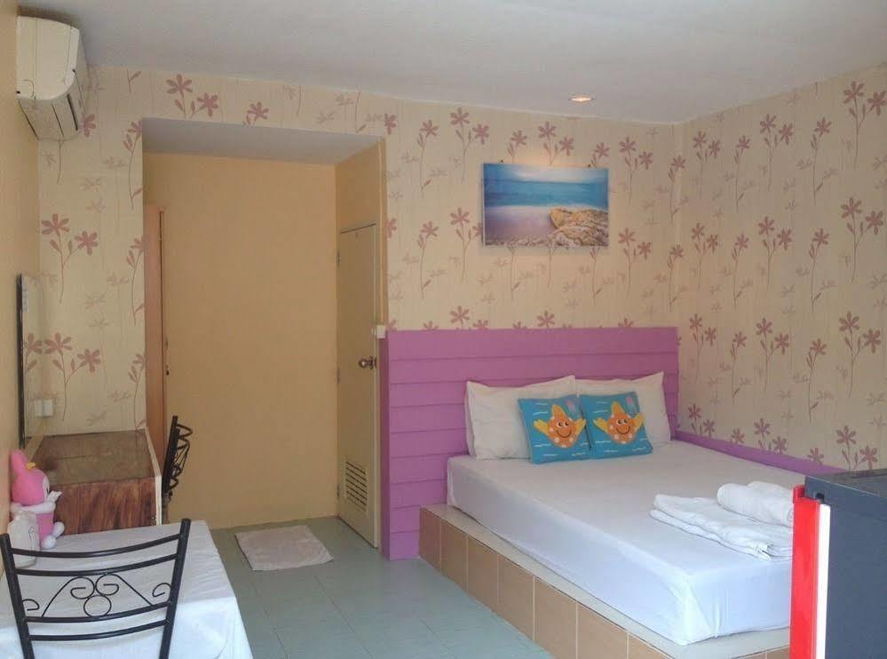 Baan Lom Talay Hotel Hua Hin Exterior photo
